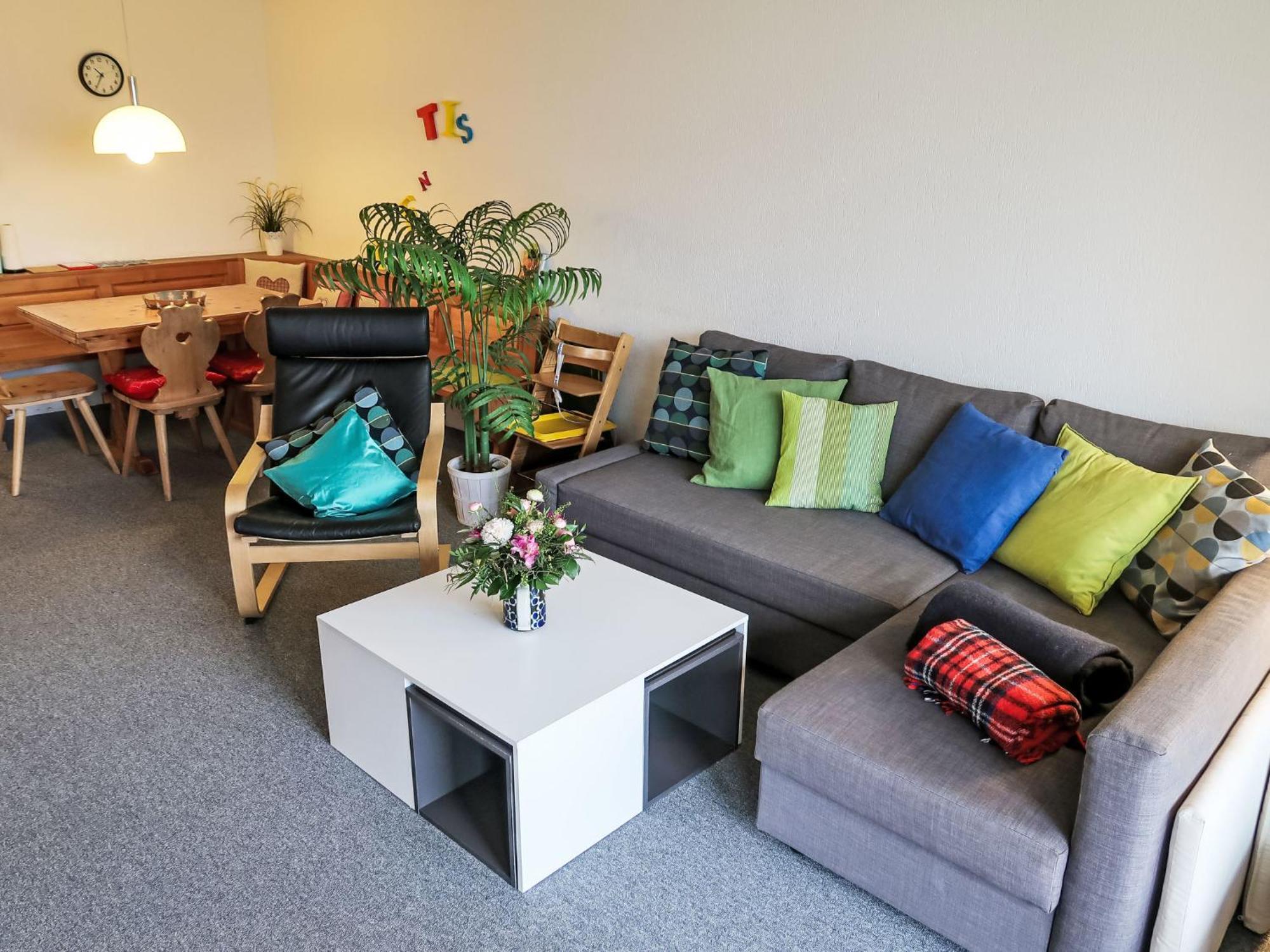 Apartment Utoring Acletta-88 By Interhome 迪森蒂斯 外观 照片